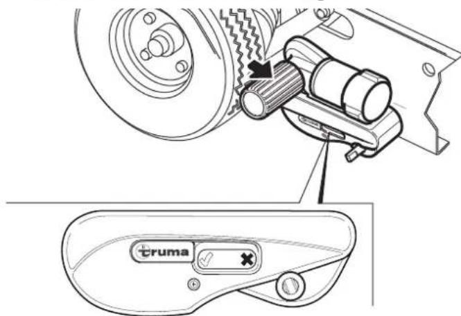 TRUMA Mover smart M - Rischio di lesions dovute a un uso scorretto della leva di avvincamento - 2