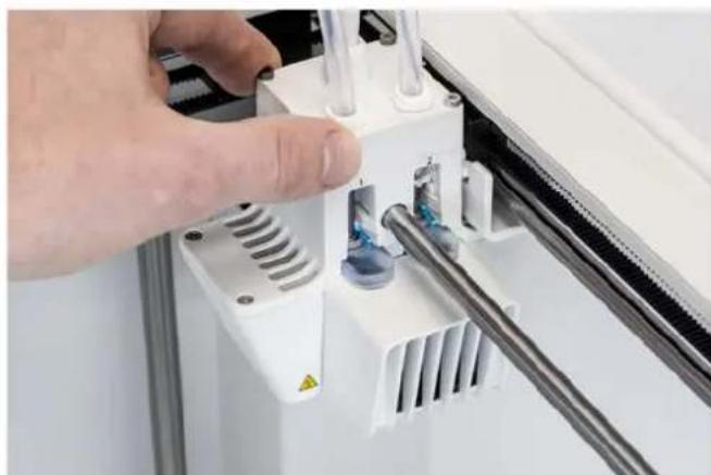 Ultimaker S5 - Calibrage de l'interrupteur de levage - 2