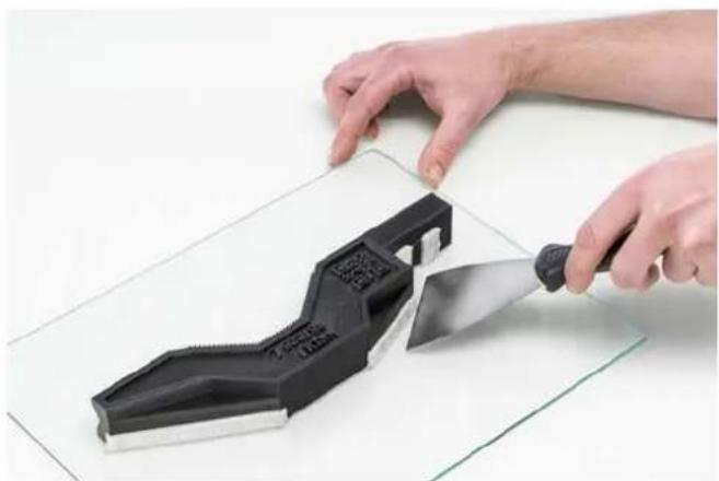 Ultimaker S5 - Utiliser une spatule - 2