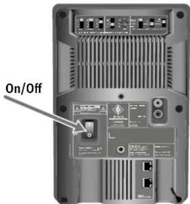 NEUMANN V 402 - Allumer/eteindre les enceintes - 1