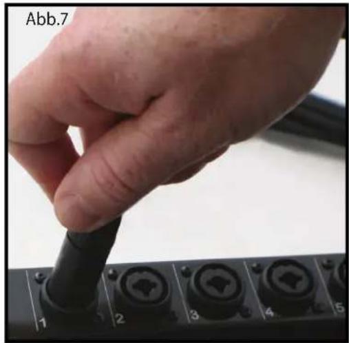 PEAVEY Escort 6000 - Mikrofon(e) oder Line Input(s) anschließen - 1