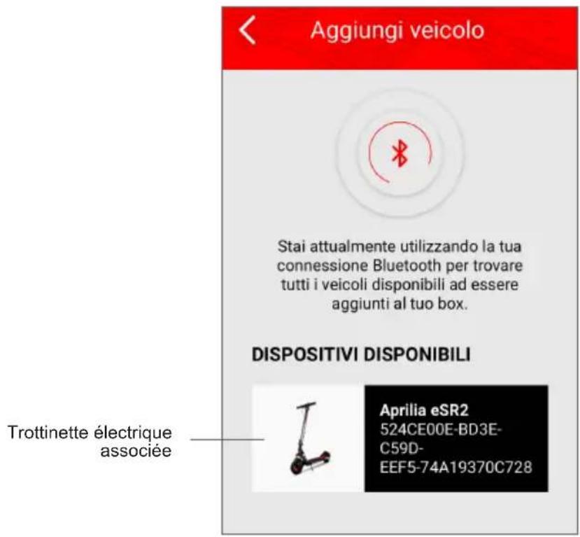 Pourcentage batterie de la trottinette électrique 49% Vitesse en temps réel 0 km/h DISTANZA TOTALE 22.7 km Modes de conduite ECO DRIVE SPORT Temps d'utilisation TEMPO 00:00:00 DISTANZA 0 km Régages Carte START Distance parcourue (ODO) Distance parcourue (TRIP) Activer/Désactiver application Lumières allumées/éteintes Enregistrez le parcours