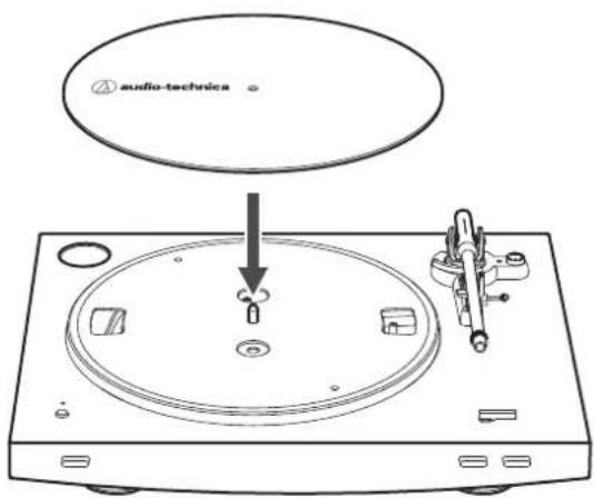 AUDIO TECHNICA ATLP3XBT - Placez la courroie sur la poulie du moteur (couleur laiton). - 2