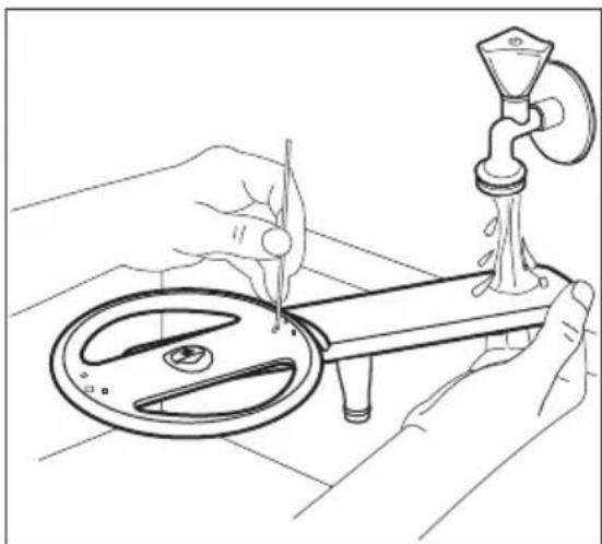 ELECTROLUX LSV48400L - Nettoyage du bras d'aspersion inférieur - 2