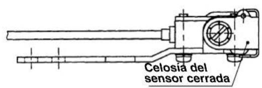 JUKI LB6 - Cambio del enrollado de hilo de cadeneta y pespunte normal (Celosía de sensor) - 2