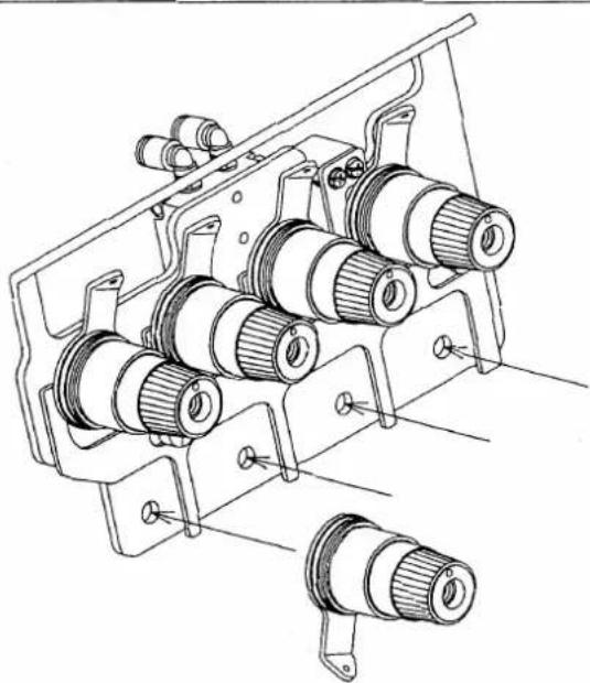 JUKI LB4 - Installieren der Fadenspannungs-Kompletteinheit (Fadenfreigabeeinheit) - 2