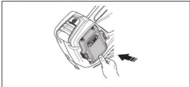 HUSQVARNA 325iB - Vstavitev baterije v izdelek - 3