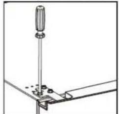 BRANDT BFC8611NX - Inverser le sens d'ouverture des portes - 9