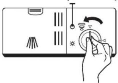 AYA ALV1247DB5NE - Remplissage du réservoir du liquide de rinçage - 1