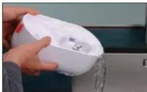 BONECO U250 - KALKIN POISTAMINEN LAITTEESTA - 2