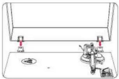 Soundmaster PL711 - INSTALLATION DER ABDECKHAUBE, DES RIEMENS UND DES PLATTENTELLERS - 1
