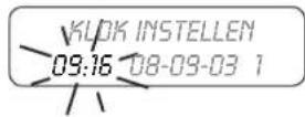 ASTORIA Gloria SAE - De KLOK en DATUM programmeren - 1