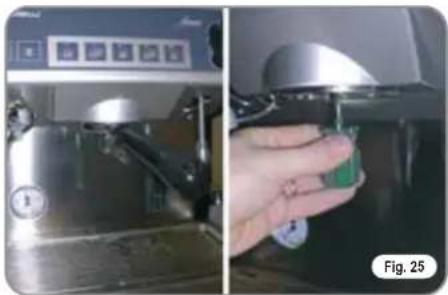 NUOVA SIMONELLI Appia 1 Group - CLEANING THE STAIN- LESS COFFEE-HOLDERS - 1