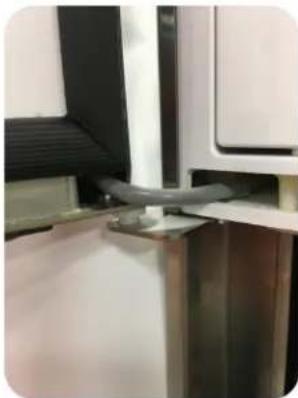 Bunn NITRON Cold Draft - Installation de la couverture de porte - 4