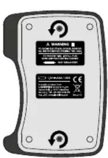Laserliner MultiMeterHome - Emplacement de la pile / fusible - 1