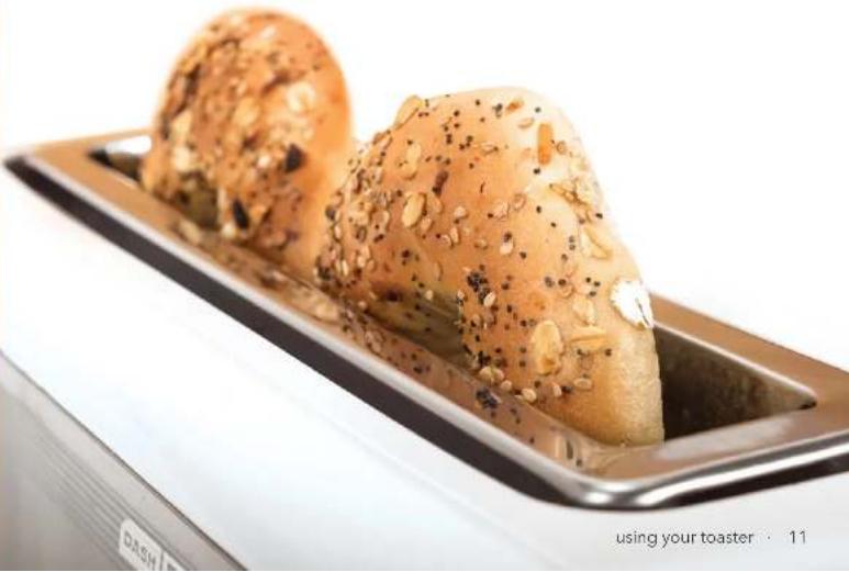 Dash Clear View Toaster DVTS501AQ - USING YOUR TOASTER - 1