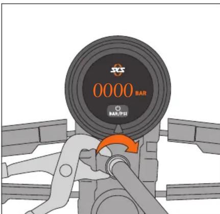 SKS Rennkompressor NXT Digi - Remplacement du manomètre - 10