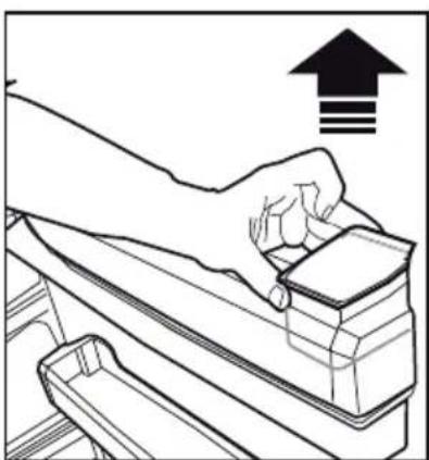 BEKO B3RDNE504HXB - Remplir le réservoir de la fontaine d'eau - 1