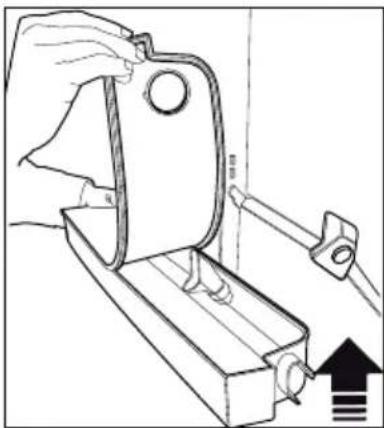 BEKO B3RDNE504HXB - Remplir le réservoir de la fontaine d'eau - 4