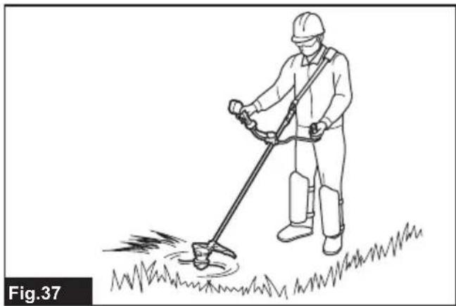 MAKITA UR002G - 37