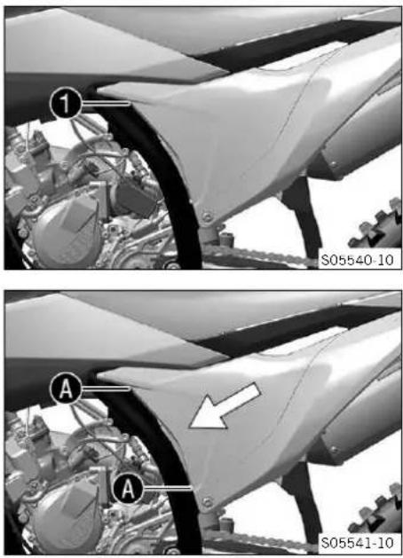 KTM 125 SX (2023) - Déposer le couvercle du boîtier du filtre à air - 1