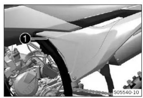KTM 125 SX (2023) - Travaux d'entretien sur la partie-cycle - 2