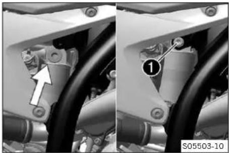 KTM 125 SX (2023) - Monter l'amortisseur - 2