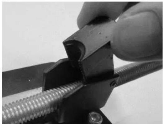 Holzmann MKS 180 - Fastspanning av arbetsstycke - 1