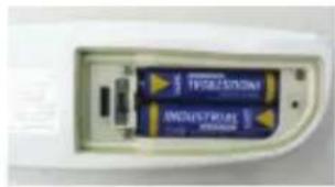 Testo 104 - Mise en place des piles - 1