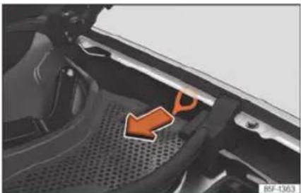 SEAT León (2022) - Déverrouillage d'urgence du connecteur de charge - 1