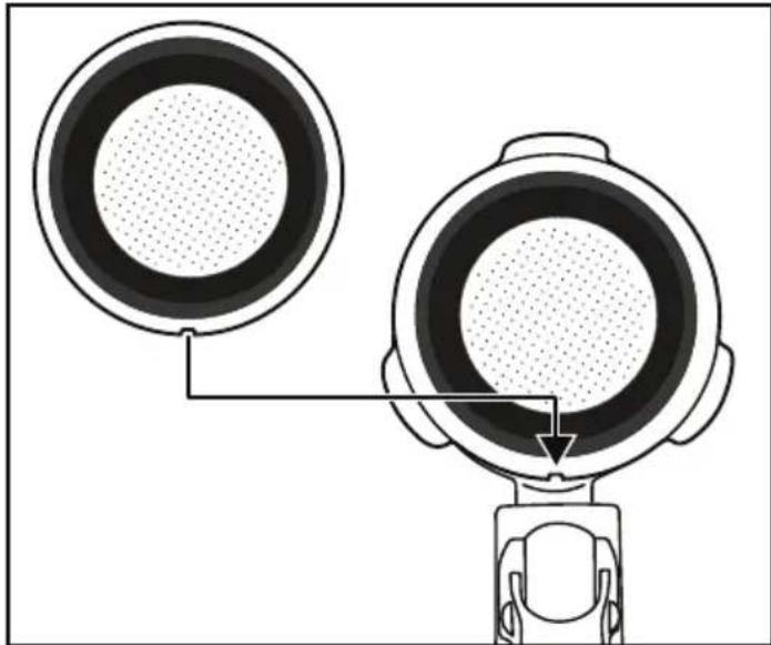 SILVERCREST SEMM 1470 A2 - Inserting the espresso sieves in the sieve holder - 1