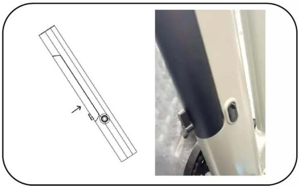 NILOX Acqua Scooter - Legen Sie den Akku ein bzw. entfernen Sie ihn - 2