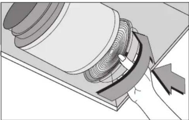 GRUNDIG GDSP 5470 DXSCH - Hiilisuodattimien vaihto - 1