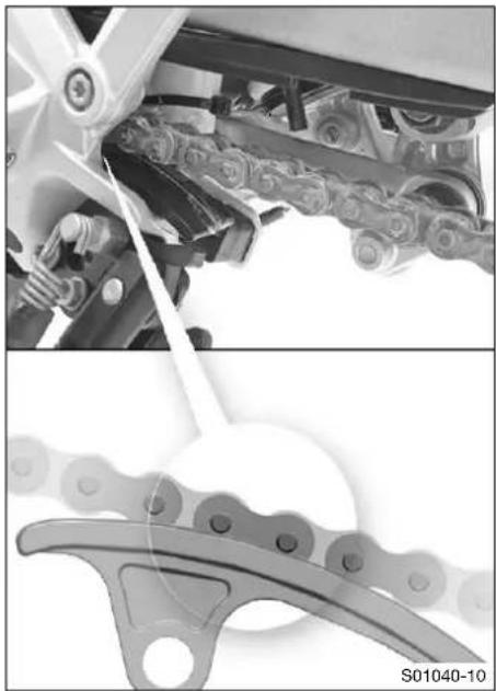 HUSQVARNA 701 Enduro (2022) - Travaux d'entretien sur la partie-cycle - 5