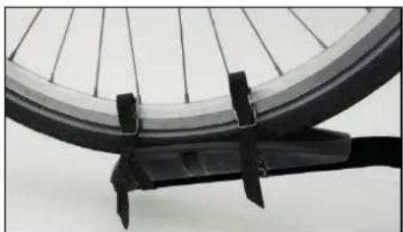 Eufab 11563 - Montage der Fahrräder auf dem Heckträger - 2