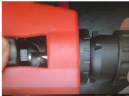 Holzmann BSG13E - Setting up drill chuck - 2