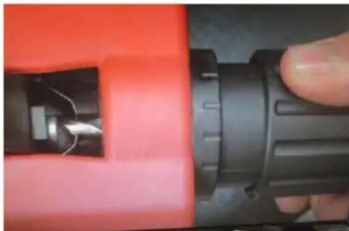 Holzmann BSG13E - Bohrer in Spannfutter einrichten - 4