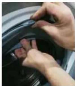 HAIER HWDQ90B416FWBB - TÜRKIDICHTUNG WERKZEUG - TORX-SCHLÜSSEL, ZANGE, SCHLITZSCHRAUBENDREHER, ZWEI 7er-ROHRSCHLÜSSEL - 7