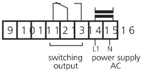 IFM DD0121 - Terminal connection: - 4
