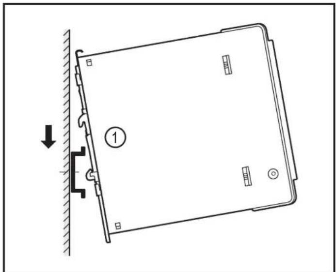 IFM DN3012 - Fixer l'appareil sur le rail profilé din4.2 - 1