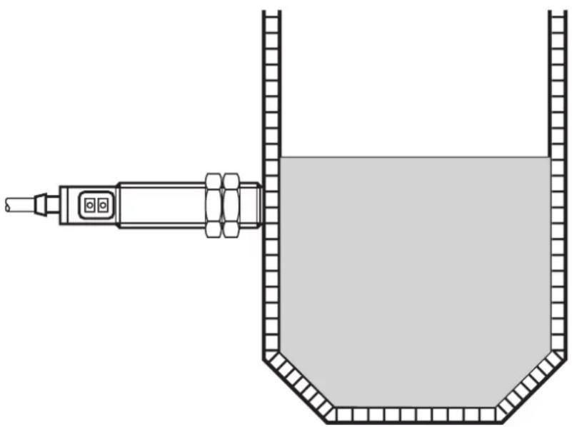 IFM KG5068 - Remarques sur le montage dans des cuves - 1