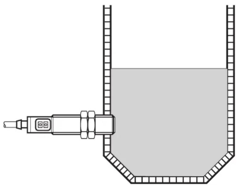 IFM KG5068 - Remarques sur le montage dans des cuves - 2