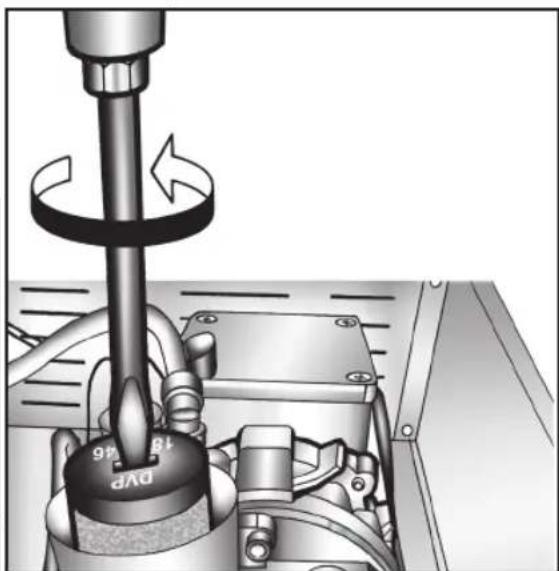 Fulgor Milano FVSD 2900 TC - REABASTECIMENTO DE ÓLEO E SUBSTITUÇÃO DO FILTRO DESOLEADOR DA BOMBA (EM CASO DE VAZAMENTO DE ÓLEO DURANTE O TRANSPORTE) - 11