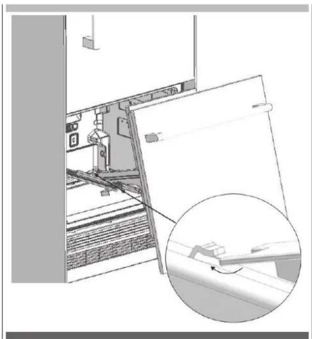 Fulgor Milano FBCD 762 TNF EDBL - Installation de la porte du meuble du congélateur - 1