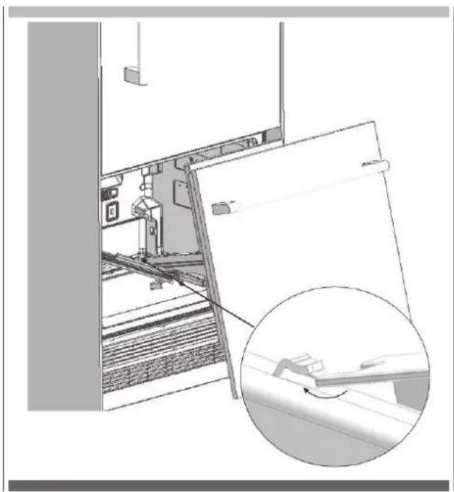 Fulgor Milano FBCD 762 TNF EDBL - Instalação da porta do mobiliário do Congelador - 1