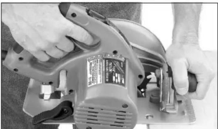 MILWAUKEE 639121 - Exceptions - 4