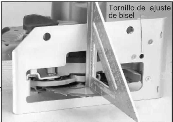 MILWAUKEE 639121 - Cómo ajustar la cuchilla con respecto a la zapata - 1