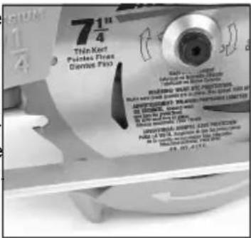 MILWAUKEE 639121 - Installing and Removing Blades - 2