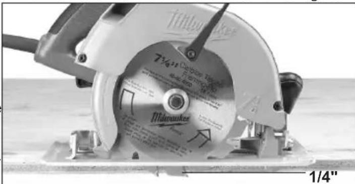 MILWAUKEE 639421 - Adjusting Depth - 2