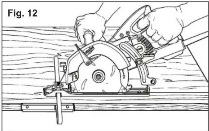 MILWAUKEE 657720 - Ripping Wood - 1